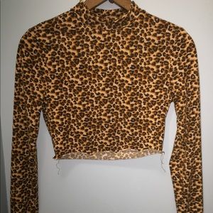 Cropped cheetah print forever 21 turtleneck